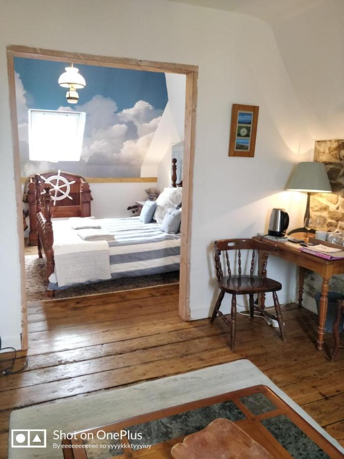 Maison Papillons Plomodiern Екстериор снимка