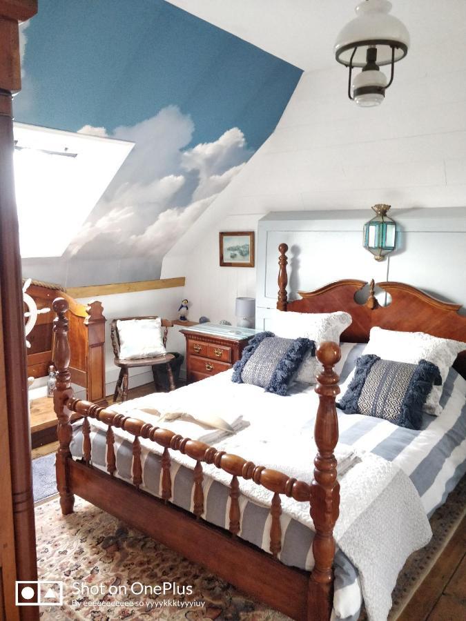 Maison Papillons Plomodiern Екстериор снимка